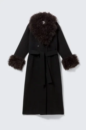 Lang oversized frakke med kant i imiteret pels – sort – brun imiteret pels