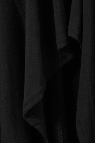 Langærmet asymmetrisk midi-kjole – sort
