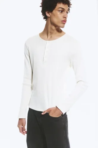Langærmet Henley-T-shirt – støvet hvid