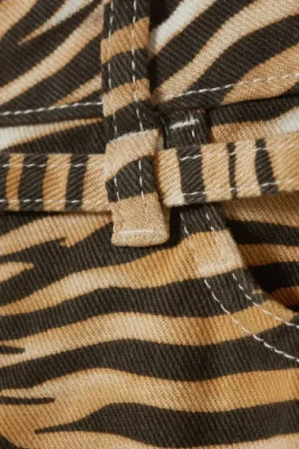 Lavtaljede cargo-jorts i bomuldstwill – tigerstribet