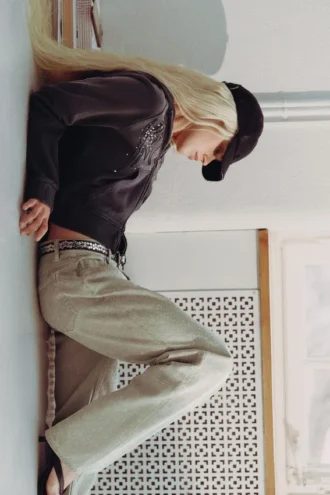 Lavtaljede, løse bukser med bootcut – Light Mole