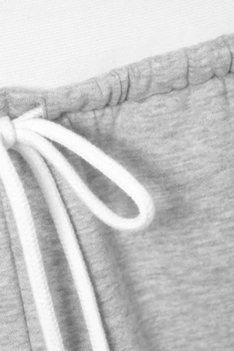 Løse bermuda-shorts i frotté med lav talje – grå melange
