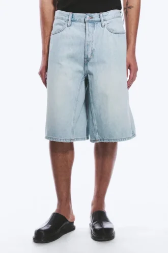 Løse denimshorts med mellemhøj talje og indsnit – Dream Blue – Lys blå